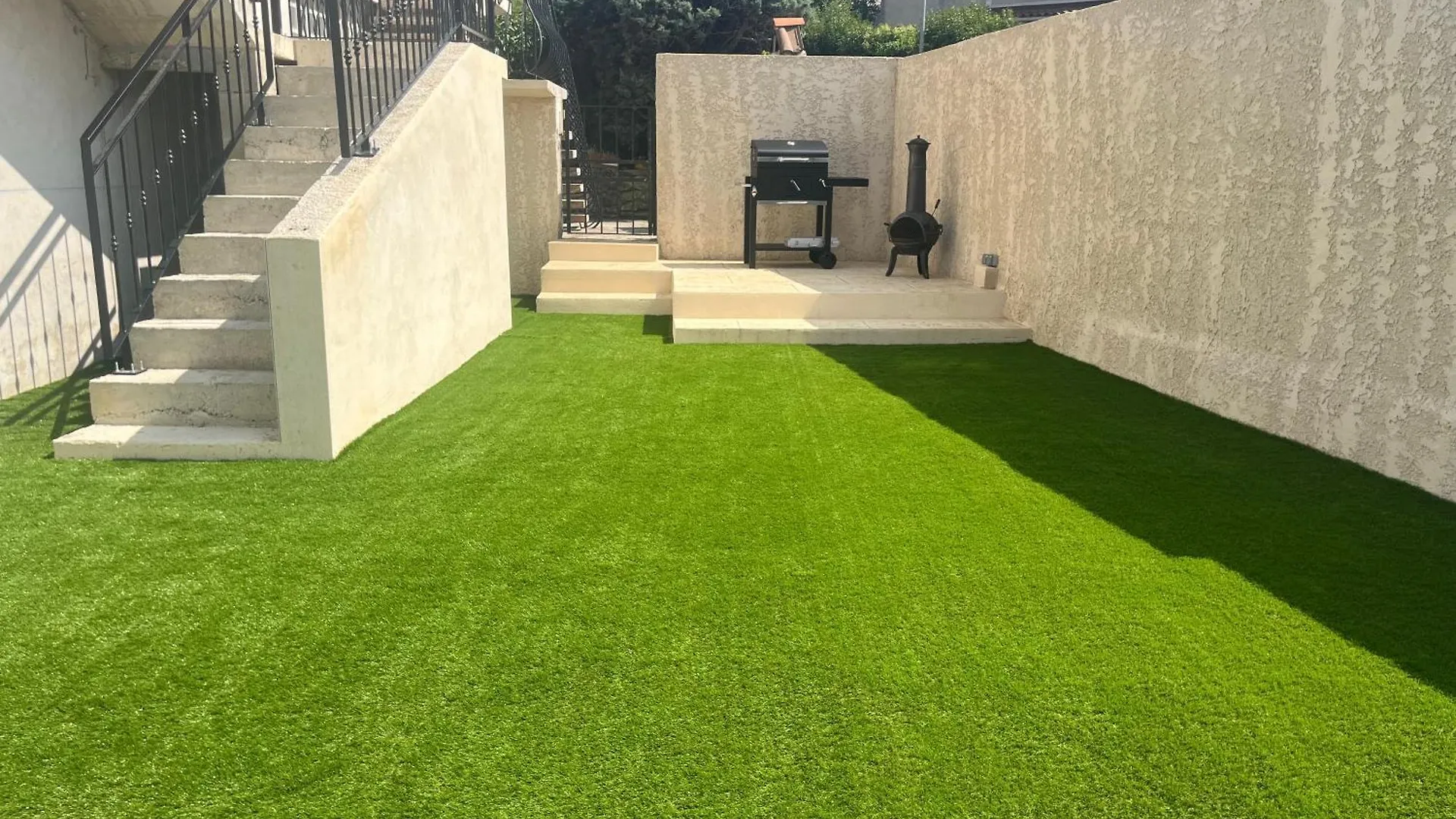 Haut De Villa Avec Piscine Privee Et Exterieur Lancon-Provence 0*,  France
